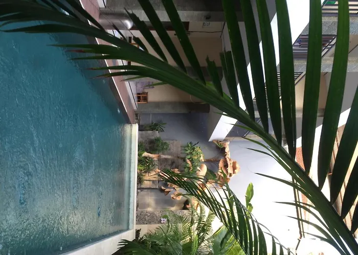 Kubu Kenak Seminyak (Bali)
